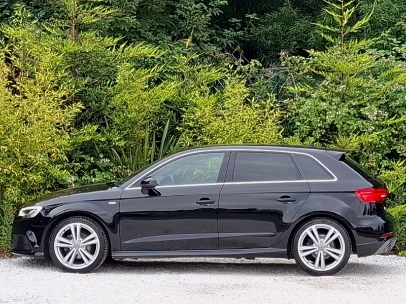 Audi A3 35 Tfsi S Line Black #4