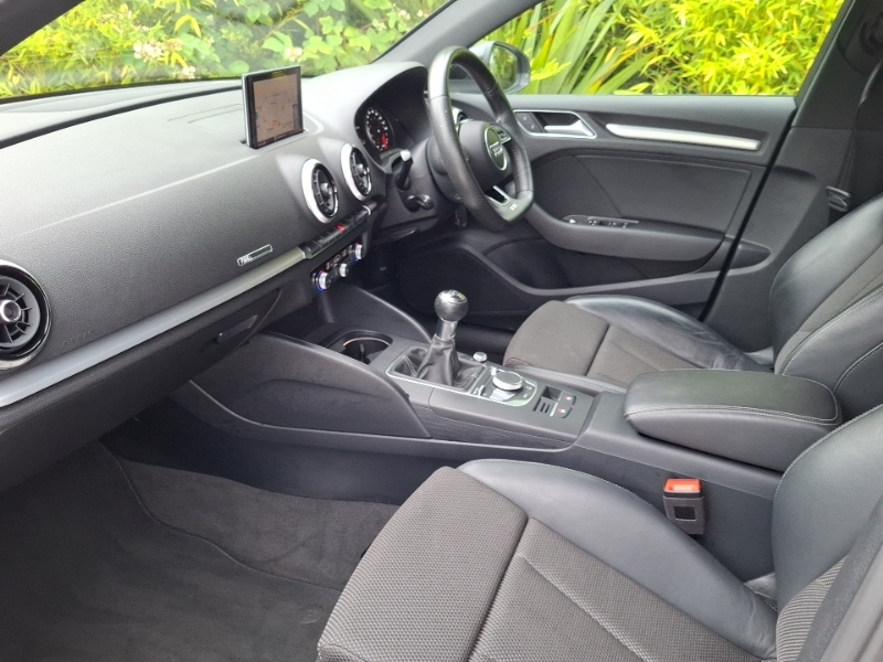 Audi A3 35 Tfsi S Line Black #5