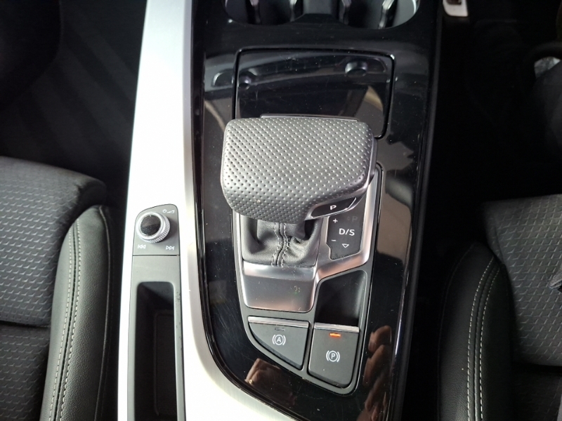 Audi A4 2.0 Tfsi 40 S Line Estate S Tronic Euro White #15