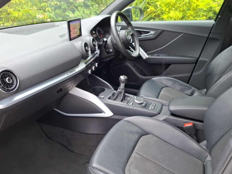 Audi Q2 30 Tdi S Line Black #5