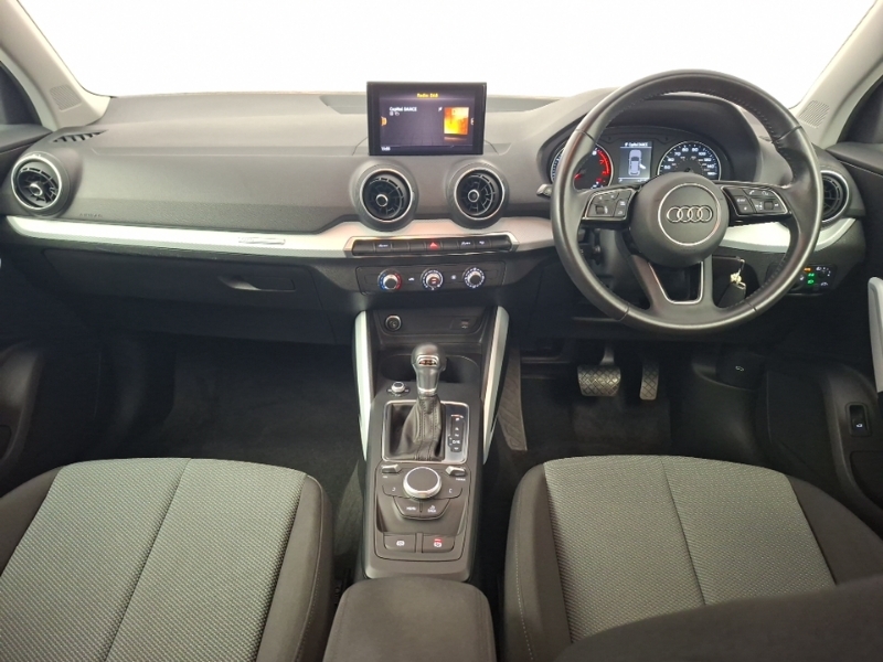 Audi Q2 35 Tfsi Technik S Tronic Blue #3