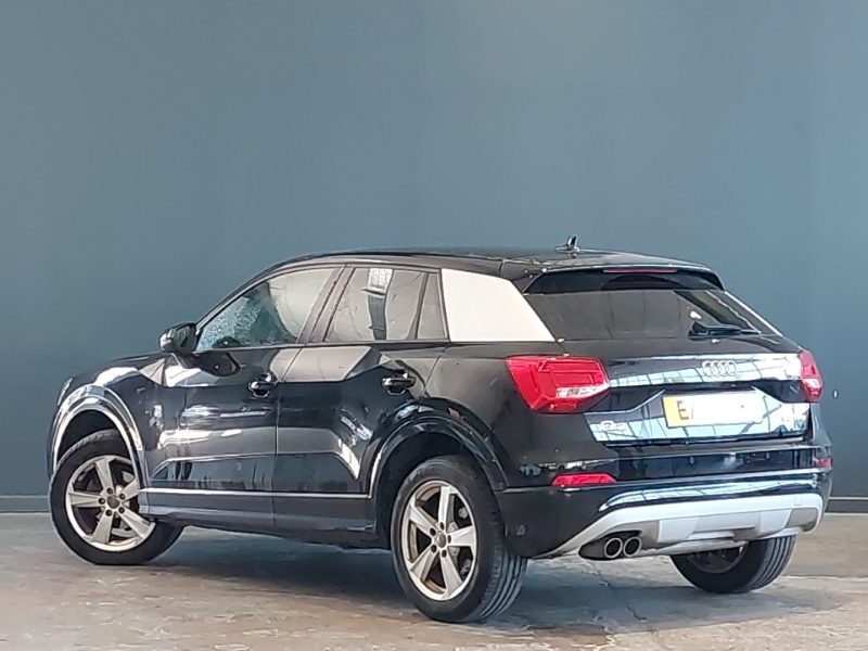 Audi Q2 35 Tfsi Sport S Tronic Black #2