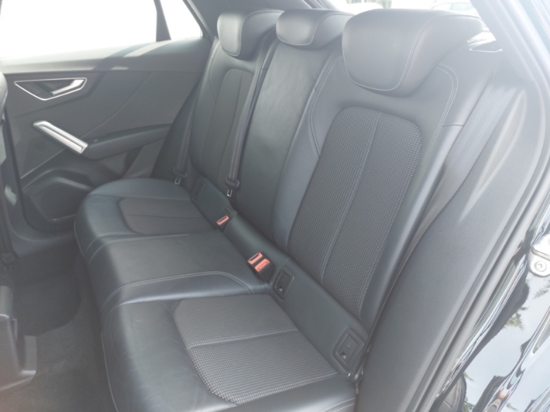 Audi Q2 35 Tfsi S Line S Tronic LA23WXN Black #6