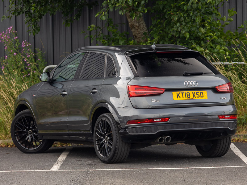 Audi Q3 1.4T Fsi Black Edition S Tronic Grey #2