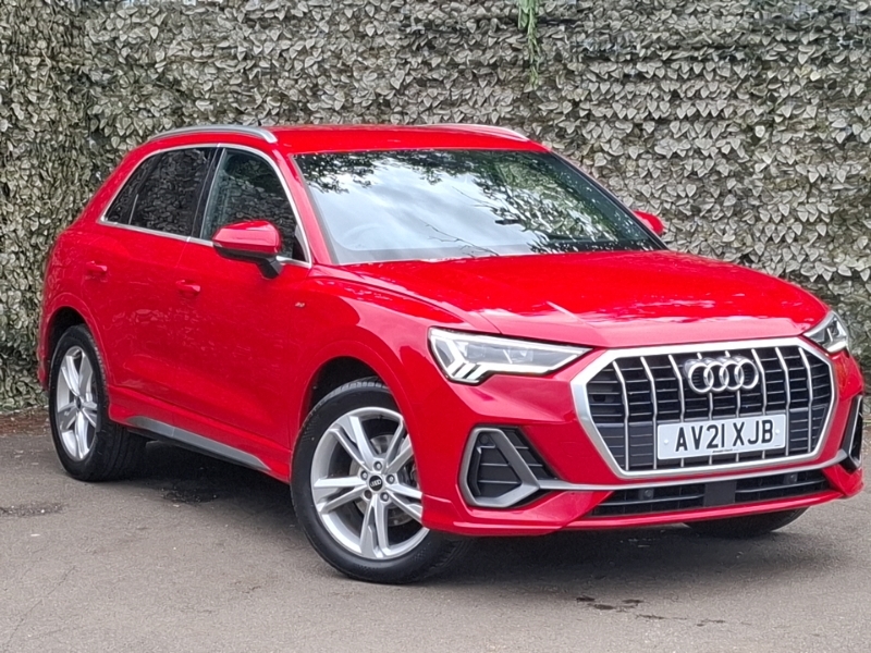 Audi Q3 35 Tfsi S Line Red
