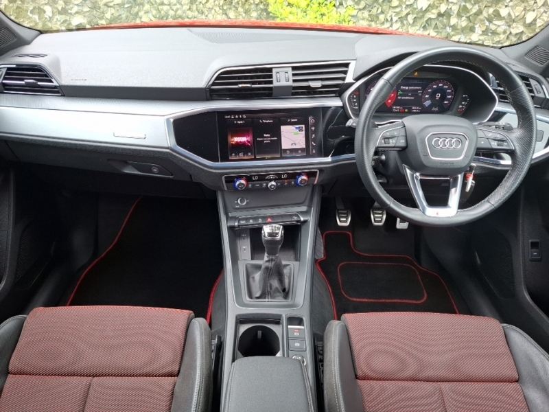 Audi Q3 35 Tfsi S Line Red #3