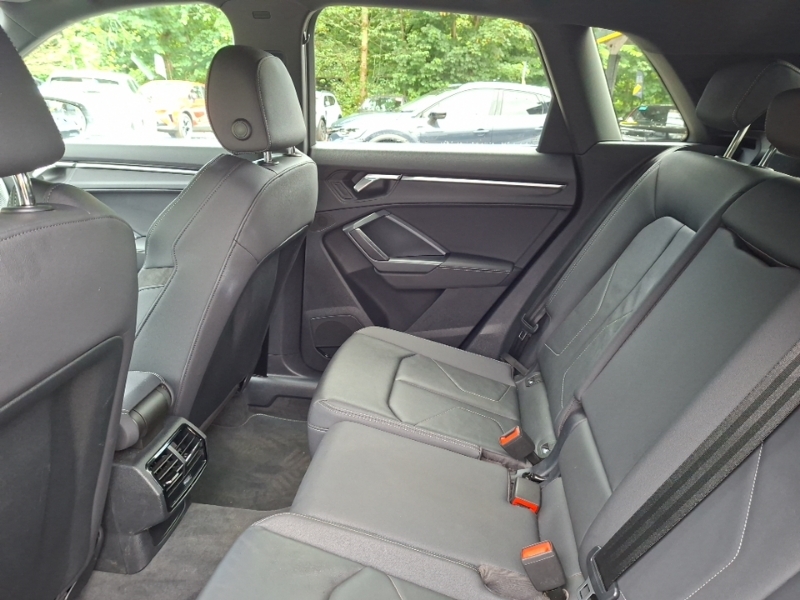 Audi Q3 35 Tfsi S Line Grey #6
