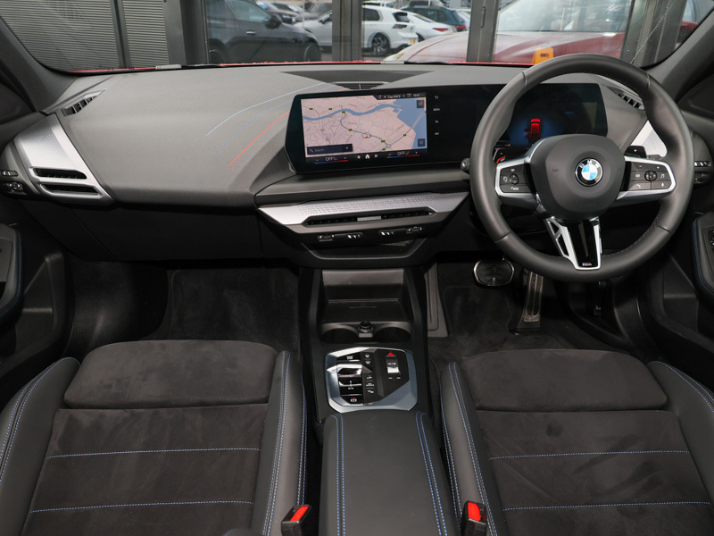 BMW 1 Series 120 M Sport Step Red #4