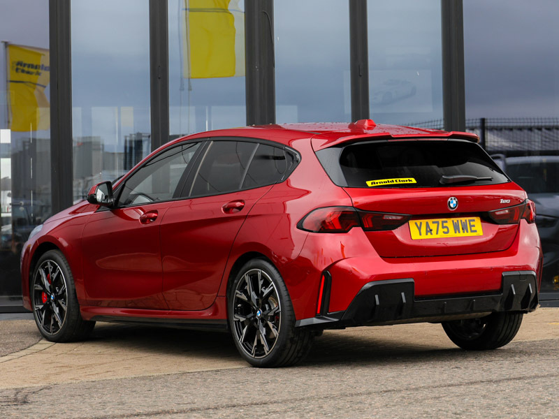 BMW 1 Series 120 M Sport Step Red #2