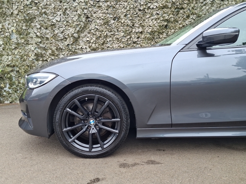 BMW 3 Series 2.0 330E 12Kwh Se Pro Saloon Plug-in Hy Black #19