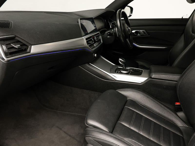BMW 3 Series 320D Mht M Sport Step Black #5