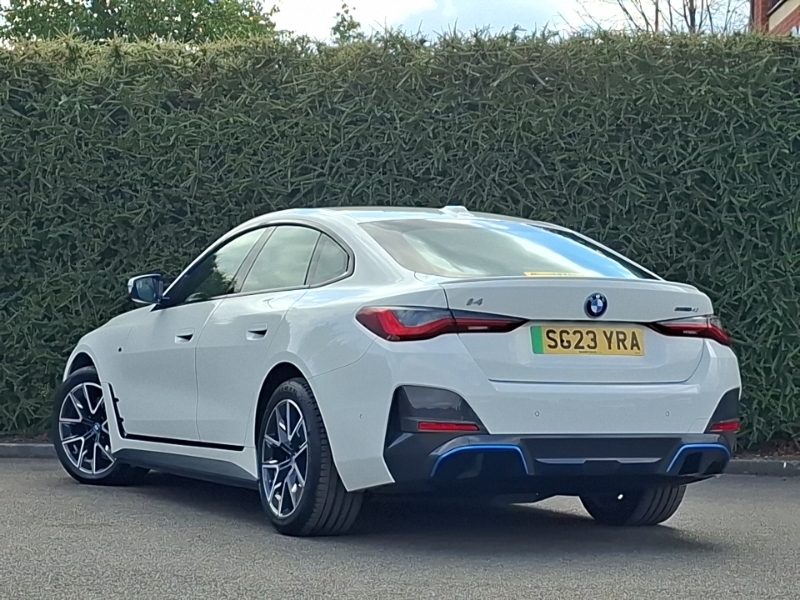 BMW i4 250Kw Edrive40 M Sport 83.9Kwh Tech SG23YRA White #2