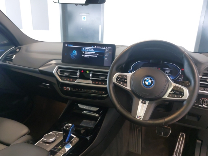 BMW iX3 210Kw M Sport Pro 80Kwh Blue #4