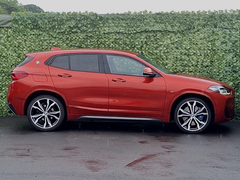 BMW X2 Sdrive 18D M Sport Orange #3