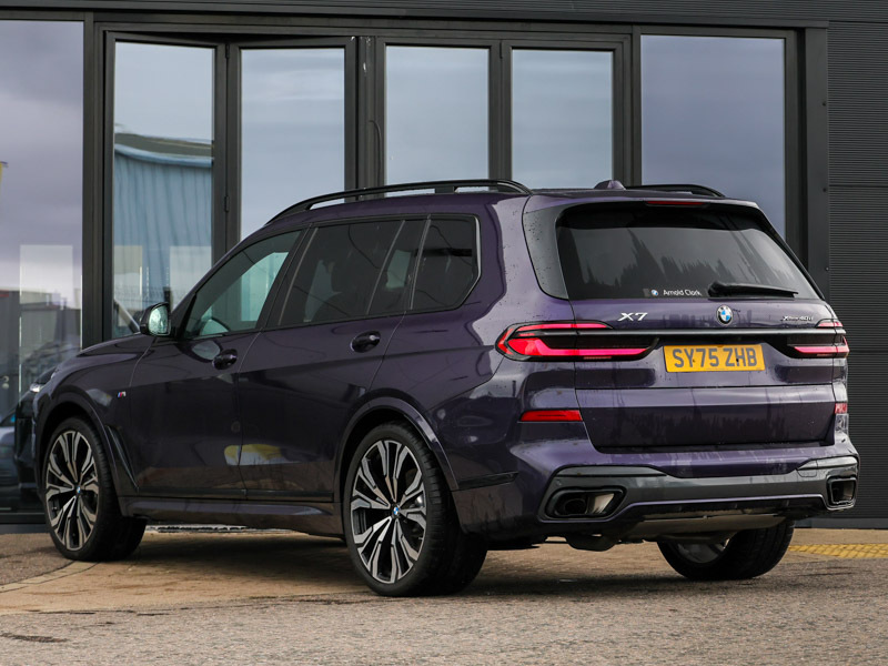 BMW X7 Xdrive40d Mht M Sport Step Purple #2