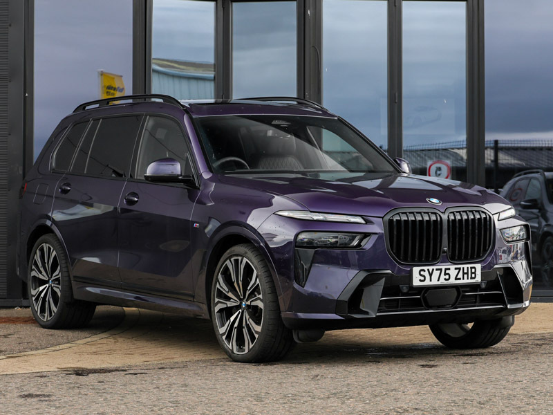 BMW X7 Xdrive40d Mht M Sport Step Purple