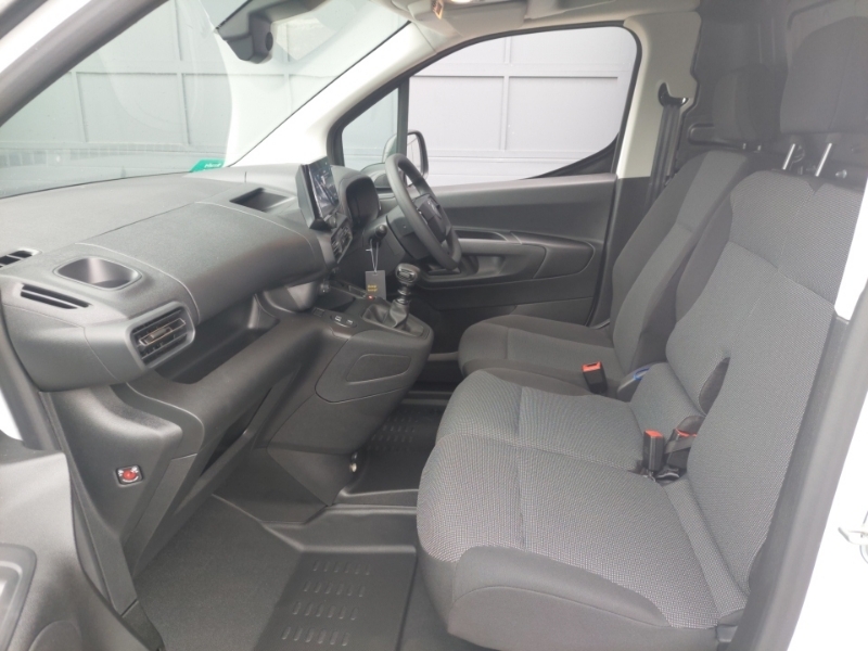 Citroen Berlingo 1.5 D 100Ps Van Enterprise Plus White #5