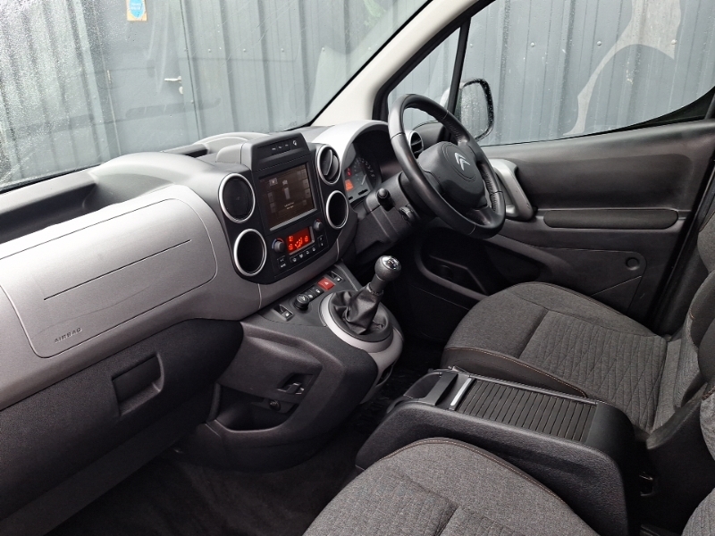 Citroen Berlingo 1.6 Bluehdi 100 Flair SY17VVP Grey #5