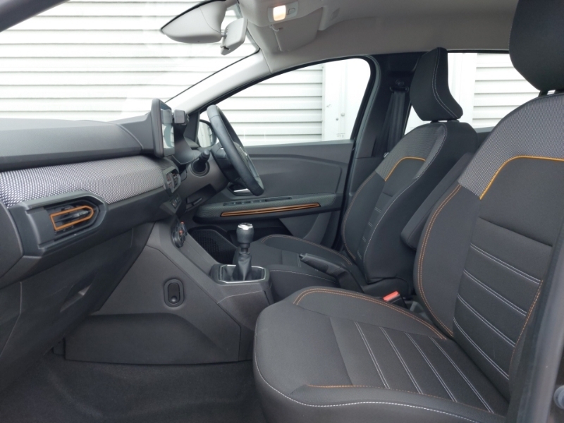 Dacia Sandero Stepway 1.0 Tce Comfort Euro 6 S S 10 982 Car Detail  #4
