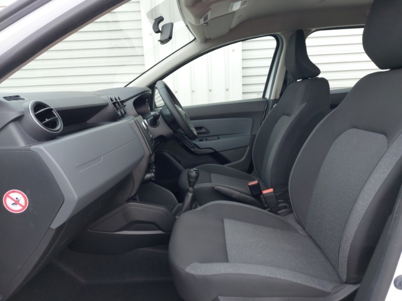Dacia Duster 1.0 Tce 90 Essential SY23XAO White #5