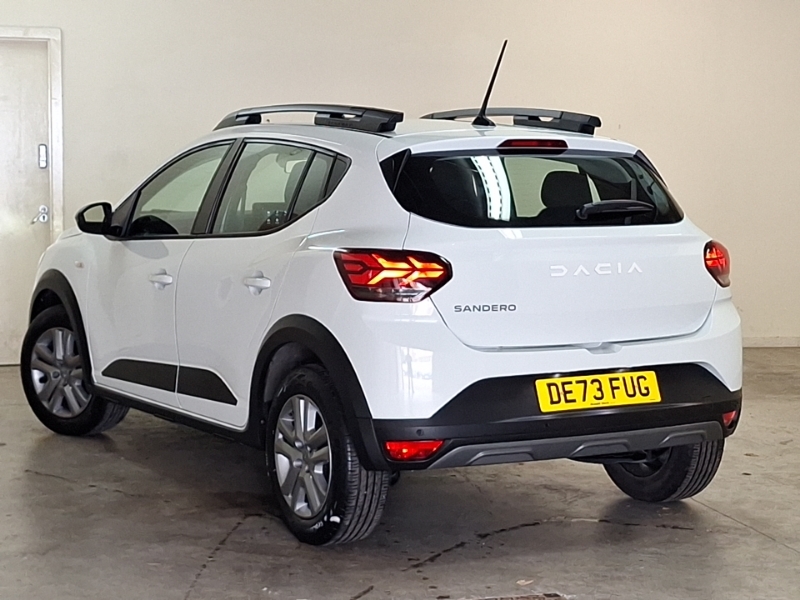 Dacia Sandero Stepway 1.0 Tce Expression DE73FUG White #2