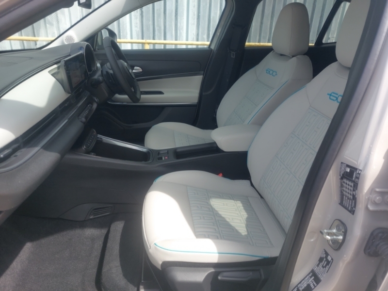 Fiat 600 1.2 Hybrid 48V La Prima Edct-6 White #5
