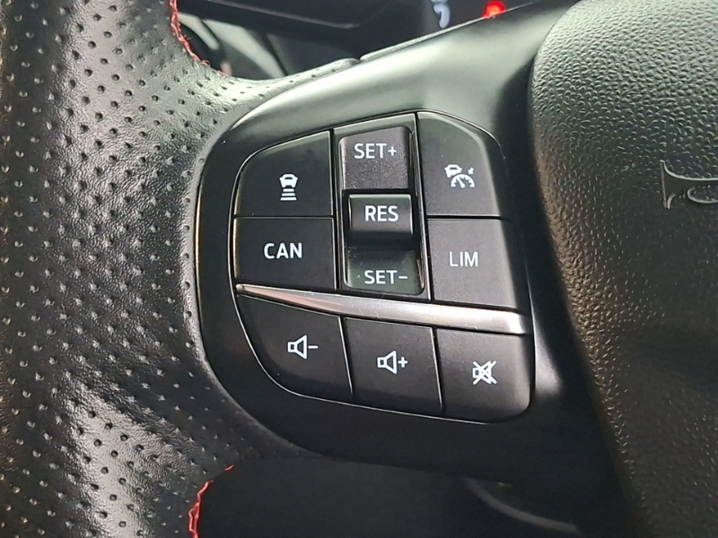 Ford Fiesta 1.0 Ecoboost Hybrid Mhev 125 St-line X Edition  #12