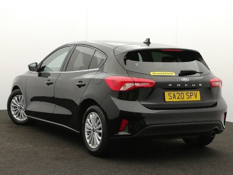 Ford Focus 1.0 Ecoboost 125 Titanium Black #2