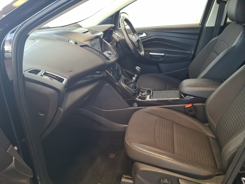 Ford Kuga 2.0 Tdci Titanium Edition 2Wd FE69PGY Black #5