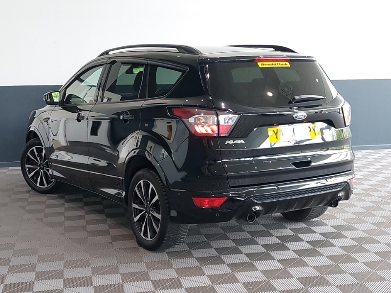 Ford Kuga 2.0 Tdci 180 St-line Black #2