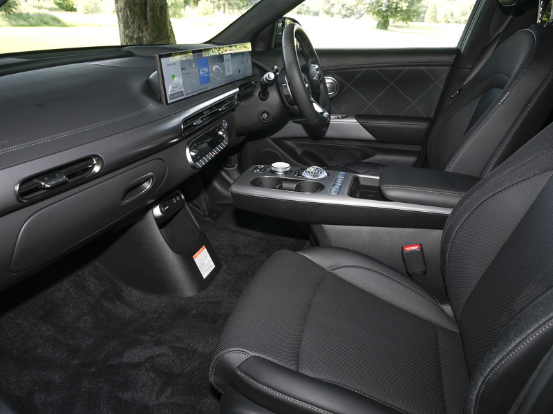 Genesis GV60 168Kw Pure 84Kwh Grey #5