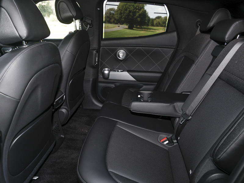 Genesis GV60 168Kw Pure 84Kwh Grey #6