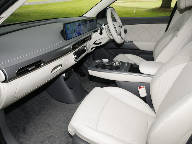 Genesis GV60 234Kw Sport 84Kwh Awd Blue #5