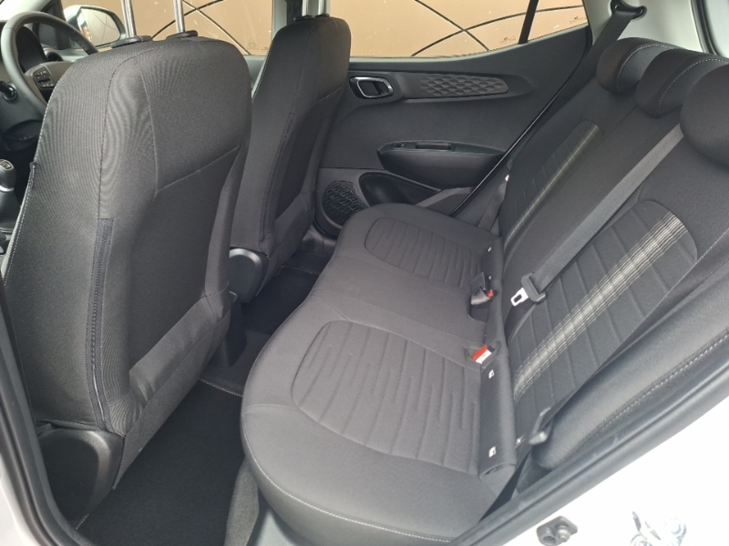 Hyundai I10 1.0 63 Advance Nav EF25YFV Grey #6