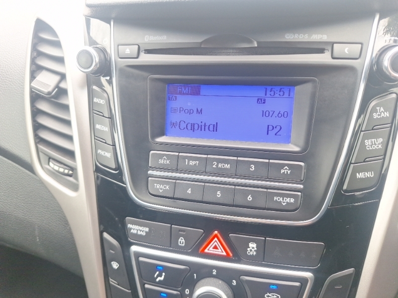 Hyundai I30 1.4 Blue Drive S Hatchback Euro White #11