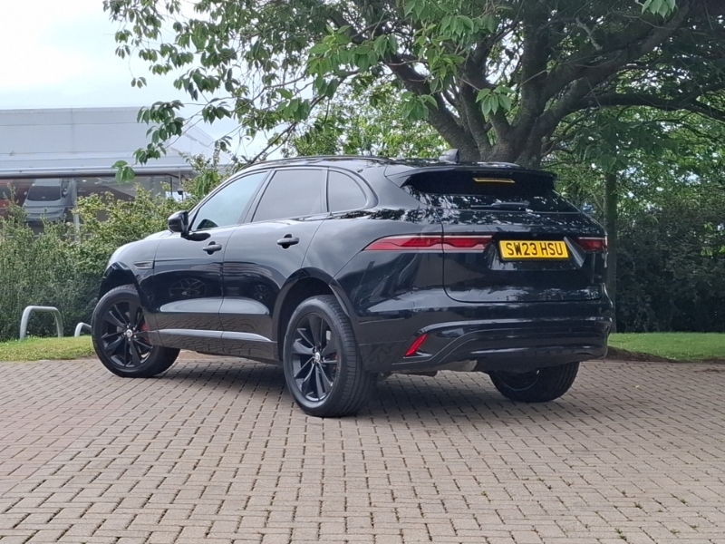 Jaguar F-Pace 2.0 D200 R-dynamic Se Black Awd Black #2