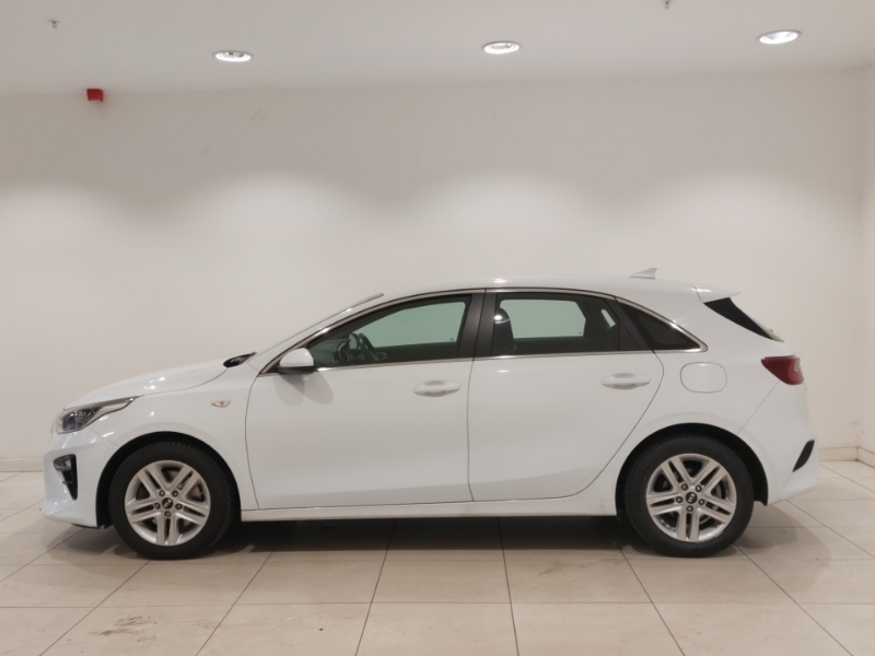 Kia Ceed 1.6 Crdi Isg 2 White #4