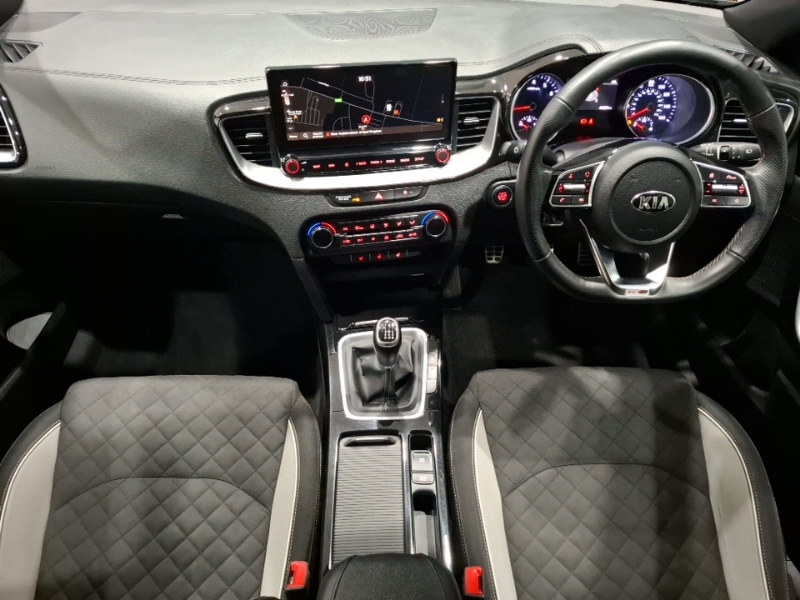 Kia Proceed 1.5T Gdi Isg Gt-line Black #3