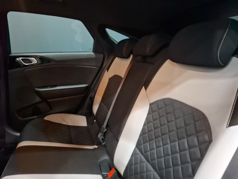 Kia Proceed 1.5T Gdi Isg Gt-line Black #6