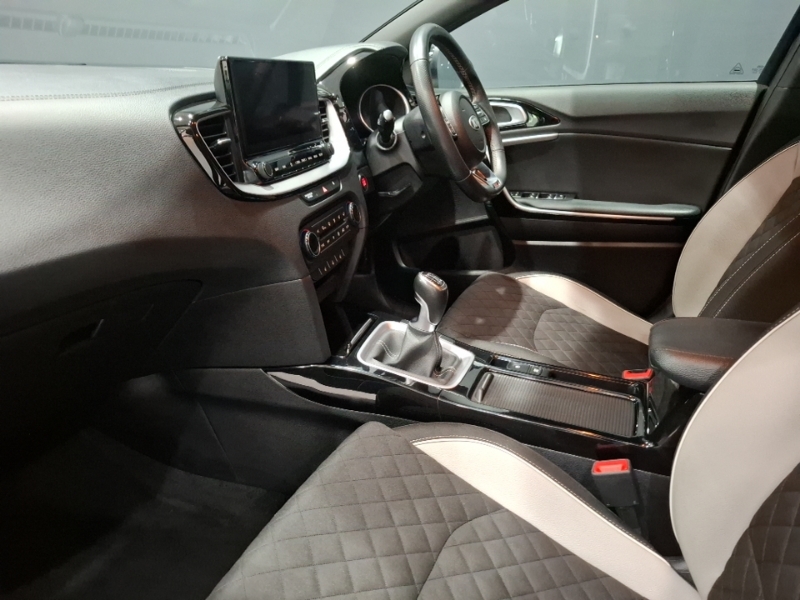 Kia Proceed 1.5T Gdi Isg Gt-line Black #5