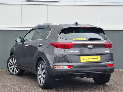 Kia Sportage Suv 1.7 Crdi 3 Dct Euro 6 Ss 201818 Red #2