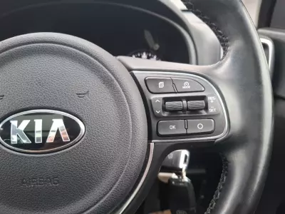 Kia Sportage Suv 1.7 Crdi 3 Dct Euro 6 Ss 201818 Red #13