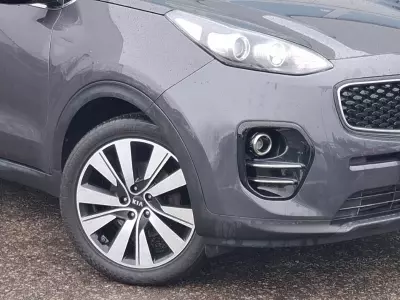 Kia Sportage Suv 1.7 Crdi 3 Dct Euro 6 Ss 201818 Red #20