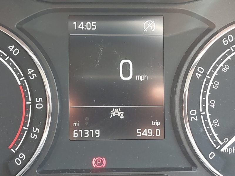 Skoda Kamiq 1.5 Tsi 150Ps Se L Dsg Suv White #15