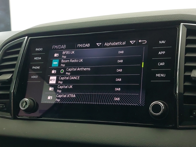 Skoda Karoq 1.5 Tsi Act Se L Dsg Euro 6 Ss Black #11