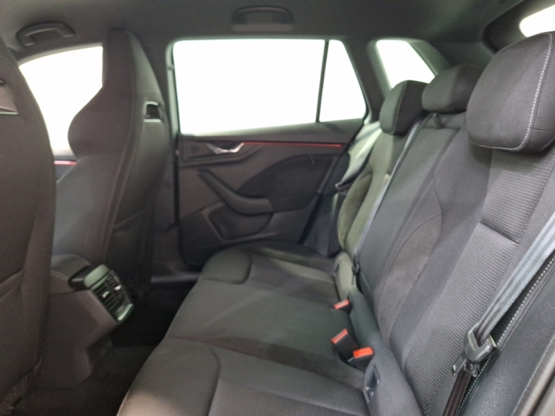 Skoda Kamiq 1.0 Tsi Design Edition Dsg Grey #6