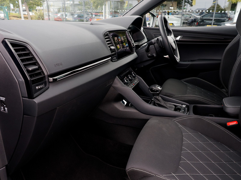 Skoda Karoq 1.5 Tsi Sportline Edition Dsg SG75VSJ Black #5