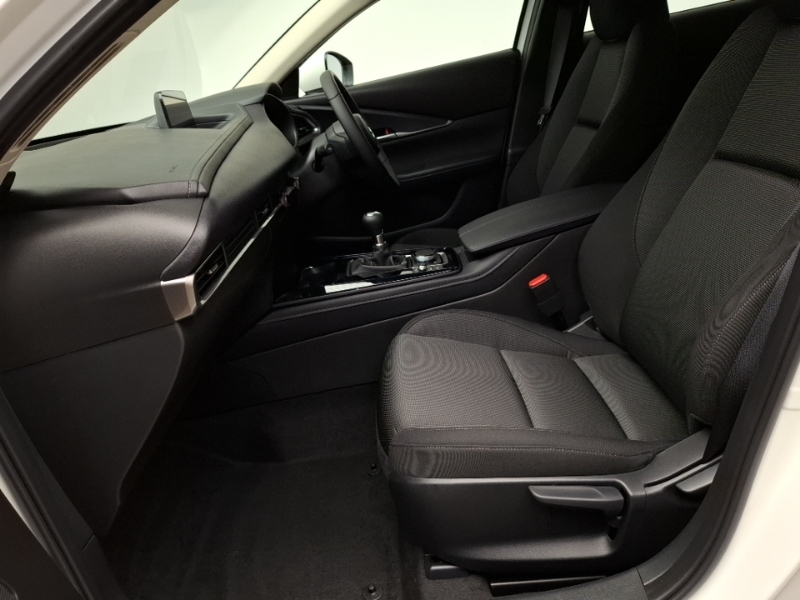 Mazda CX-30 2.5 E-skyactiv G Mhev 140 Prime-line White #5