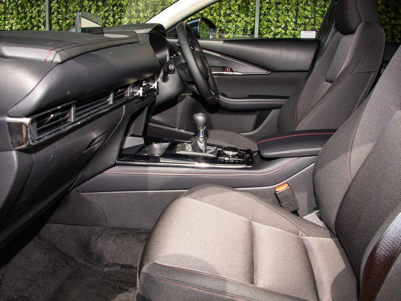 Mazda CX-30 2.5 E-skyactiv G Mhev 140 Homura Grey #3