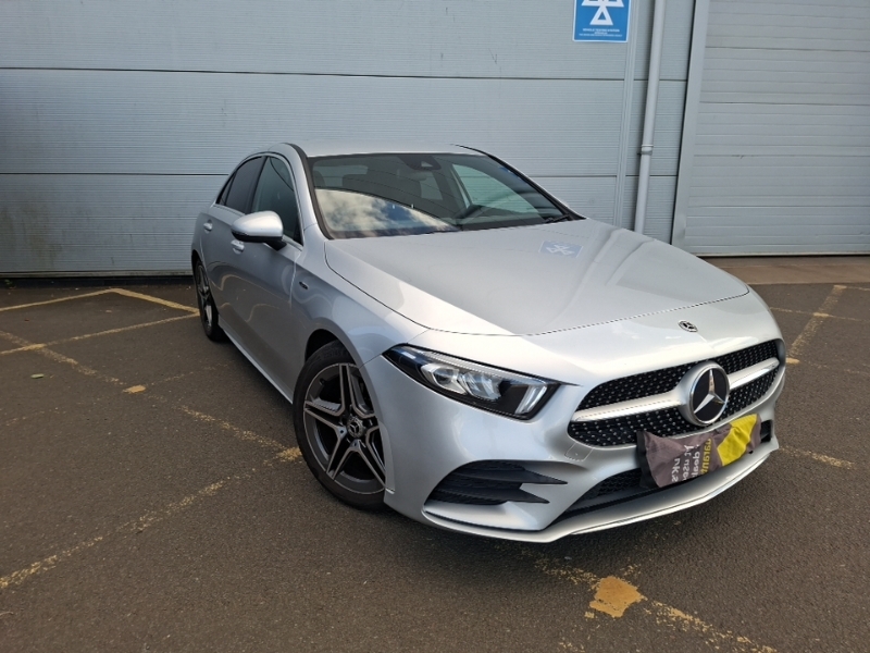 Mercedes-Benz A Class A180 Amg Line Silver